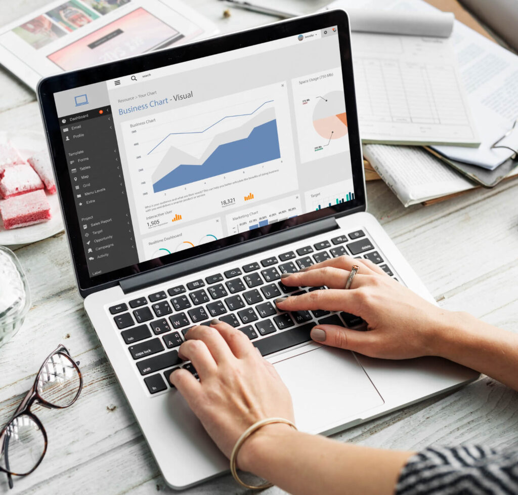 marketing digital aplicaciones LLMs